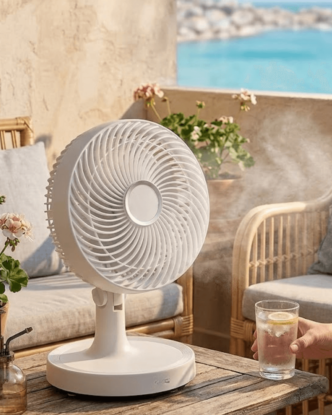 2200 Rpm Mini Masaüstü Vantilatör Sessiz Ve Güçlü Hava Akışlı Fan